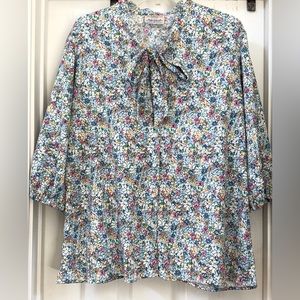 Levis 3/4 Sleeve Button Down Vintage Blouse